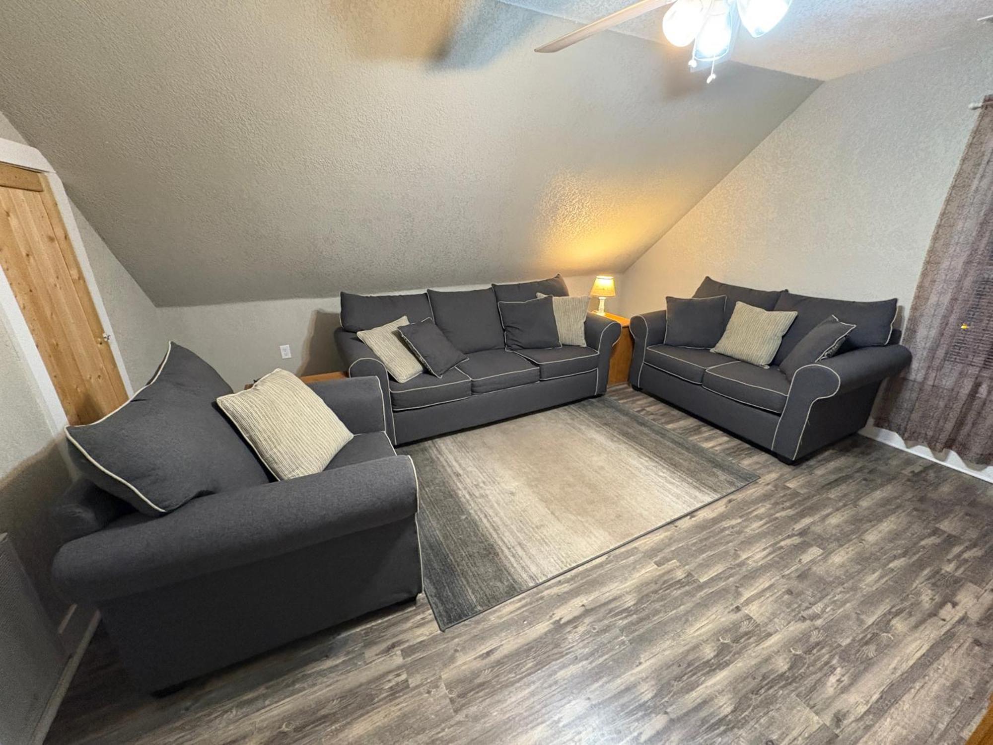 Spacious Rustic Downtown Market St 1 Bedroom Apt, Sleeps Up To 5, Steps To Honeywell & Eagles Theatre Wabash Exteriér fotografie